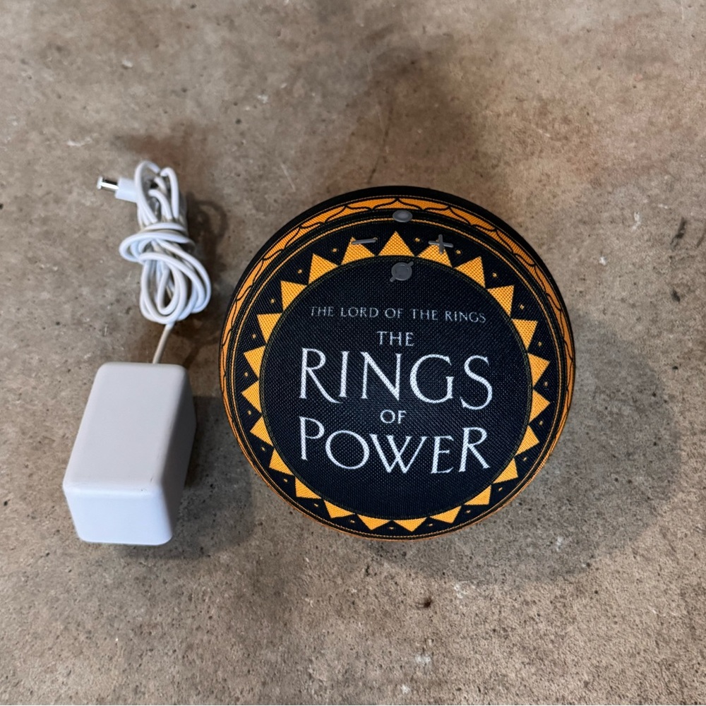 Zigbee Rings of Power Smart Speaker with Charger